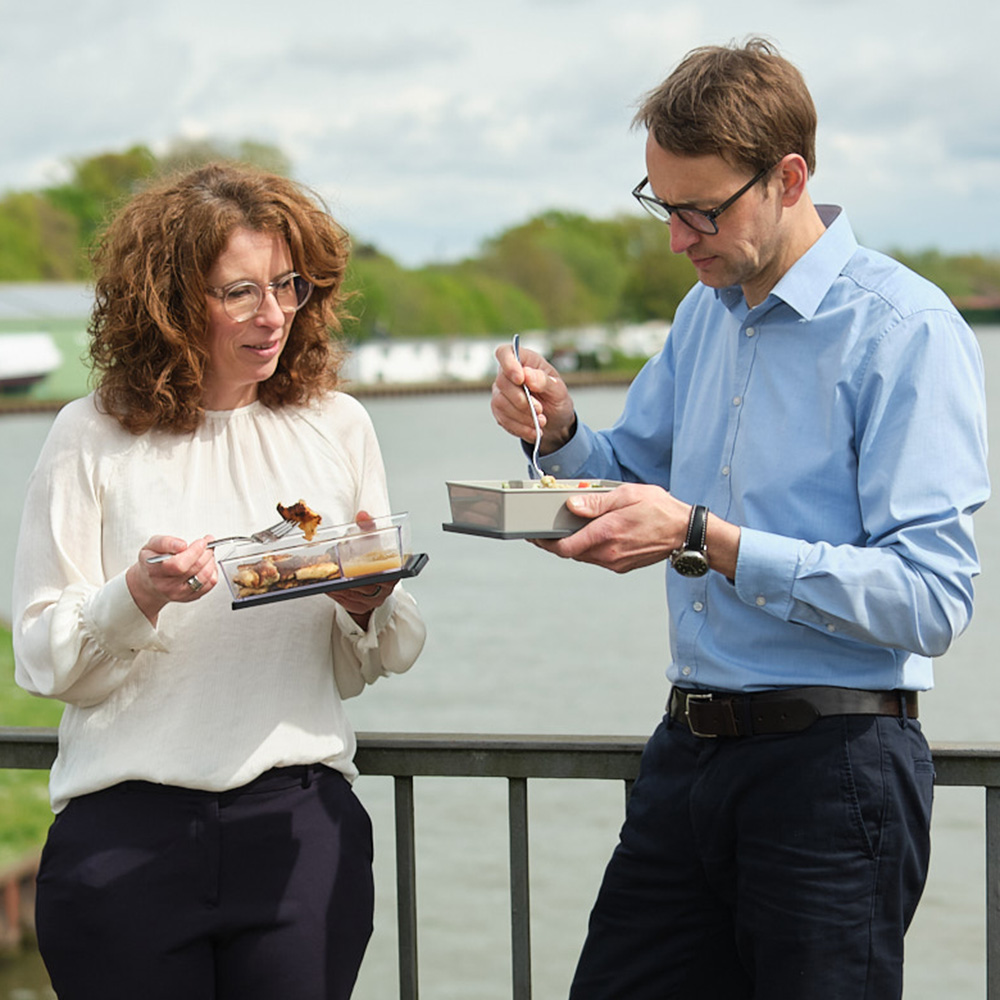 Tiny Thomas with division  Tiny Thomas with division