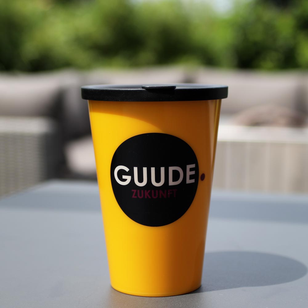 Great Gloria statement mug with drinking lid Great Gloria statement mug with drinking lid