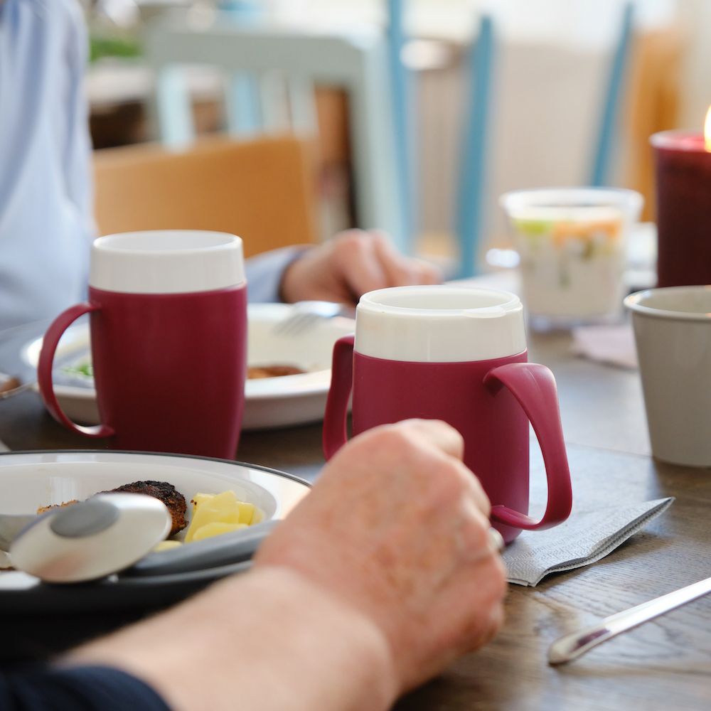 The right cup for every hand The right cup for every hand