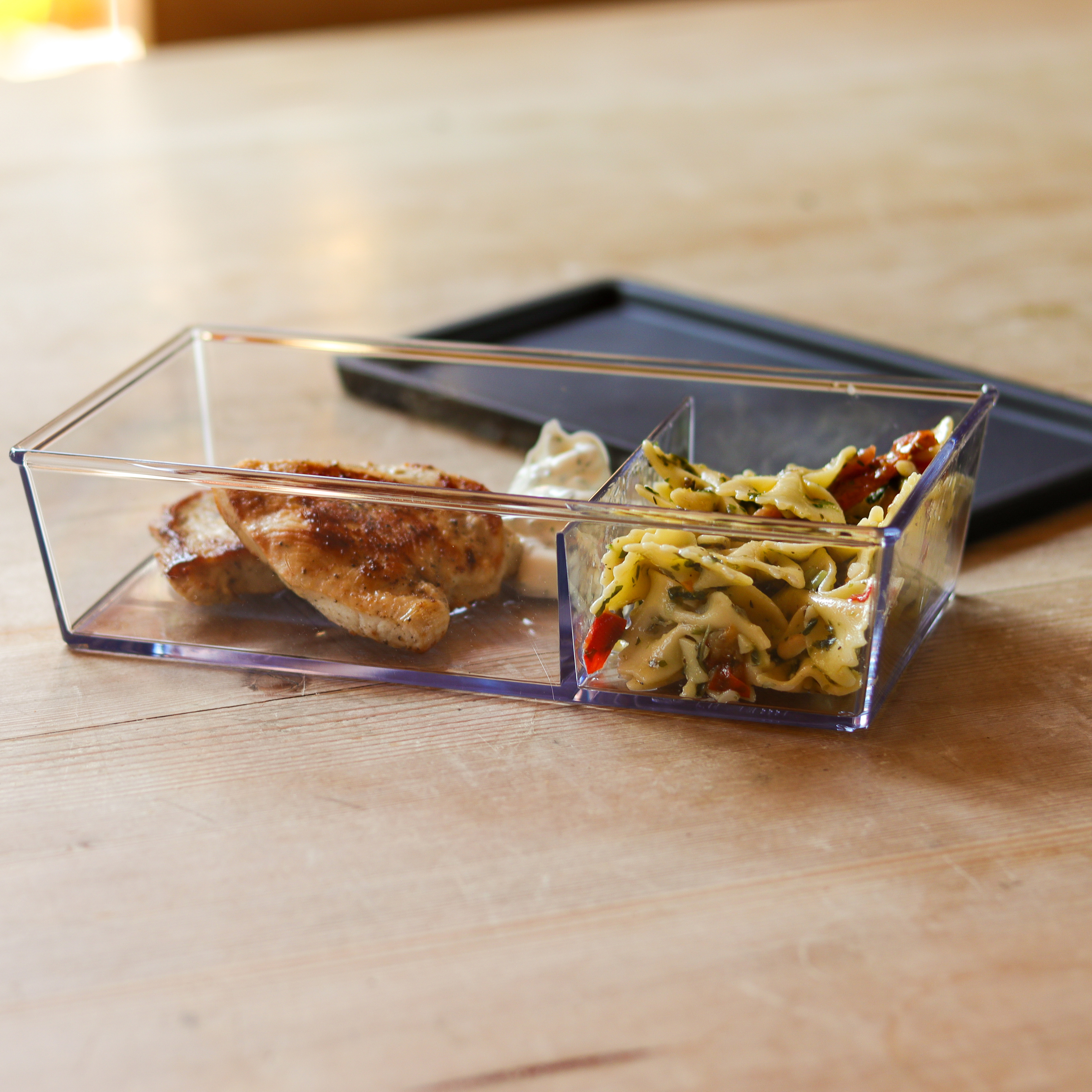 Meal prep-set Tiny Thomas with division