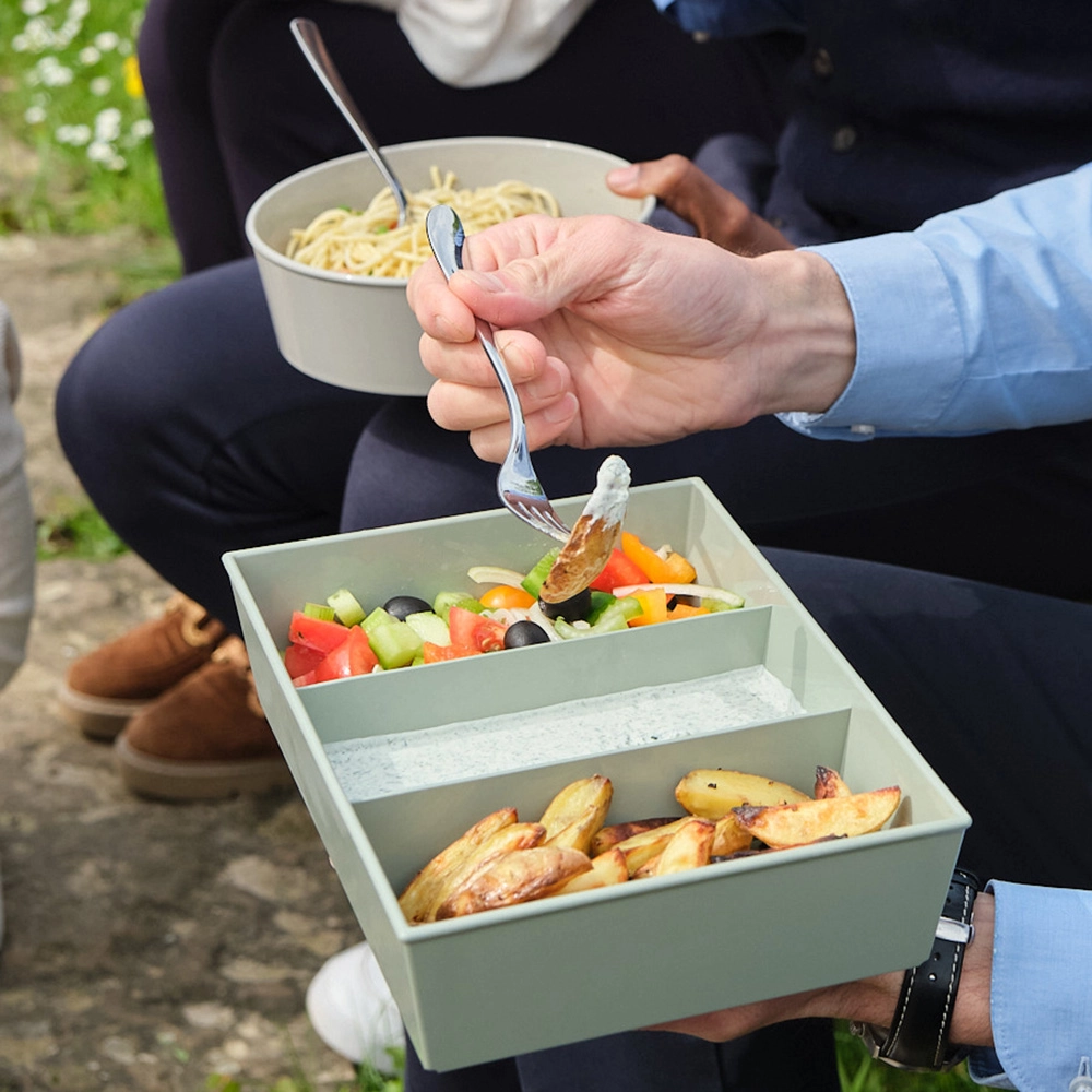 Edgy Egon with division  Edgy Egon with division