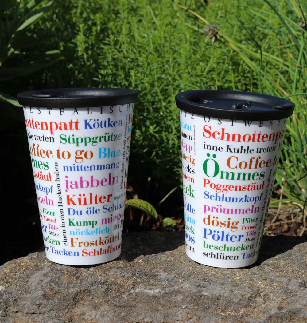 Zwei ORNAMIN Coffee to-go Mehrwegbecher mit Ostwestfählischen Wortschatz Dekor