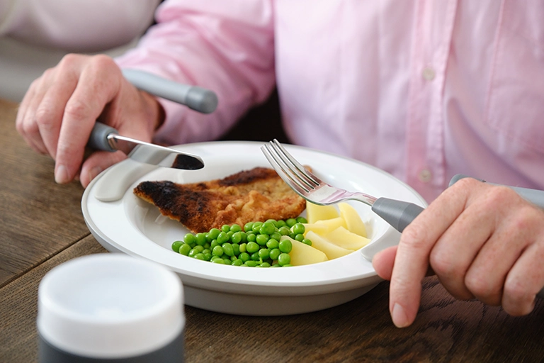 ORNAMIN-biegsames Besteck Das biegsame Besteck. The flexible cutlery.