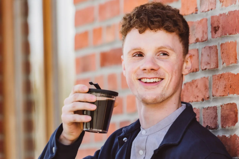 Coffee-to-go-Moving Marta (1)