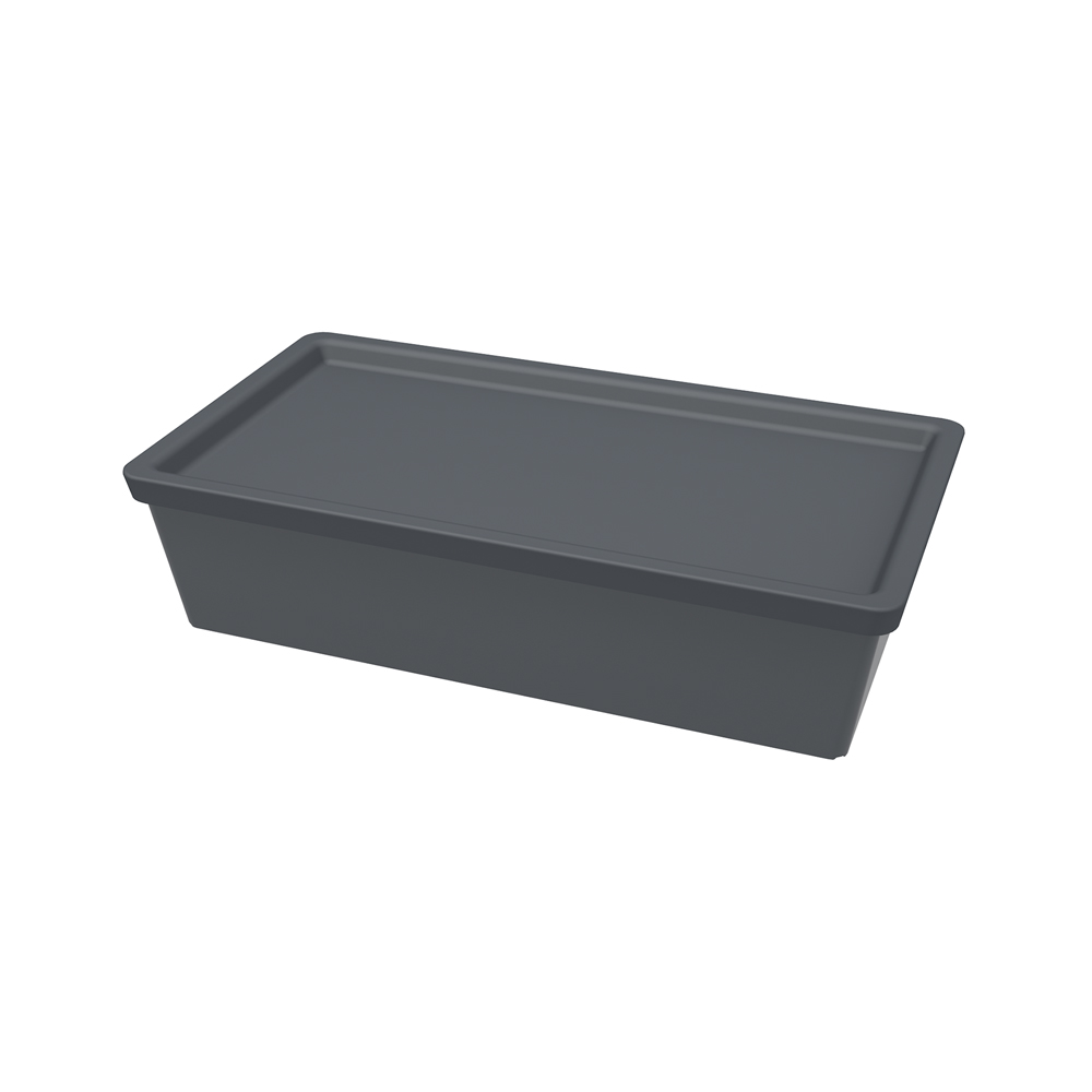 Tiny Thomas with divider