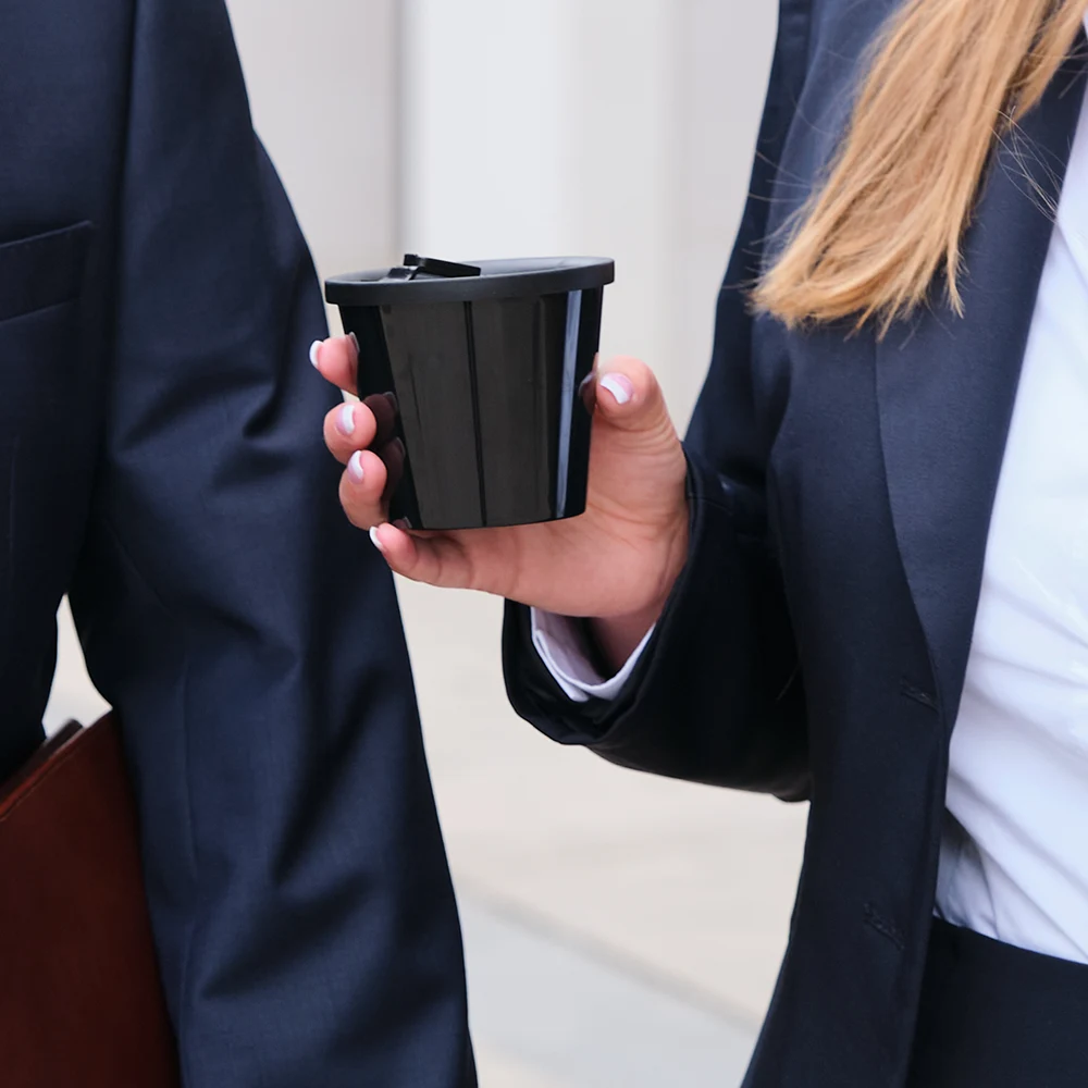Little Lars with drinking lid Little Lars with drinking lid