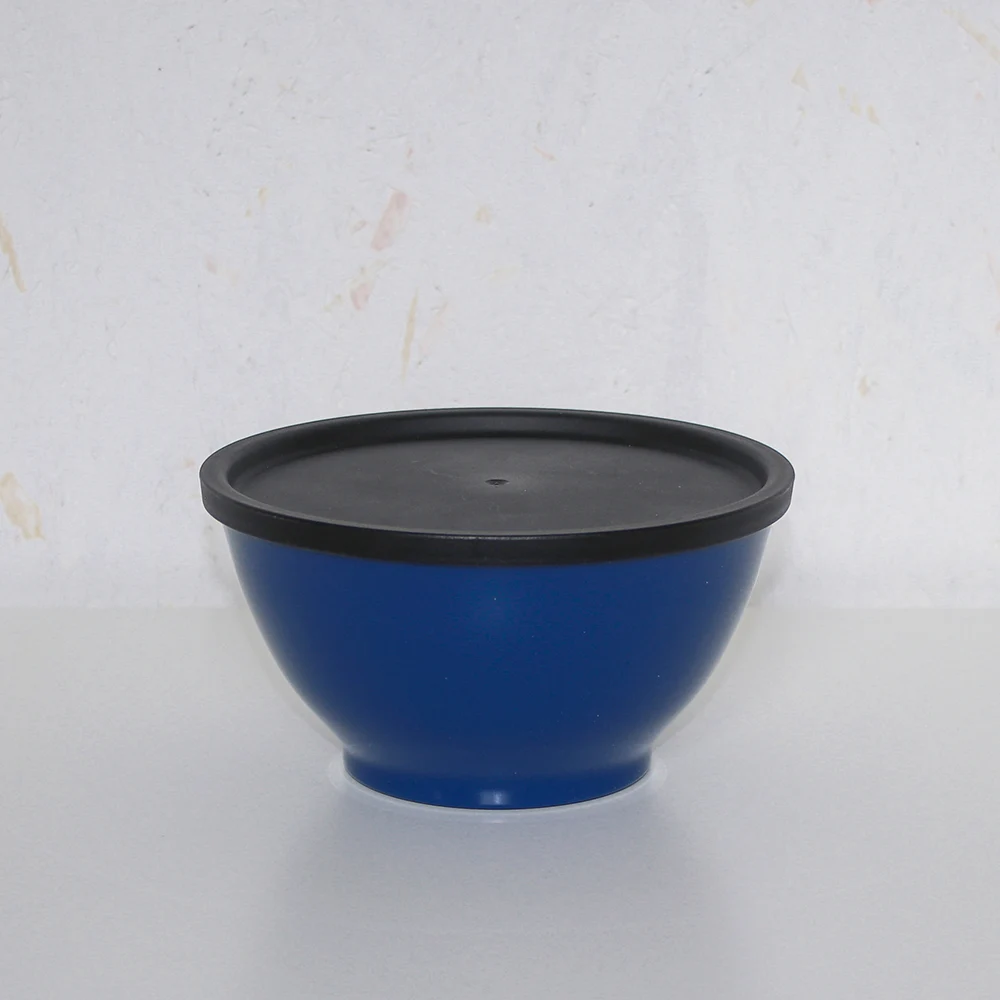 Curvy Karla with lid Curvy Karla with lid