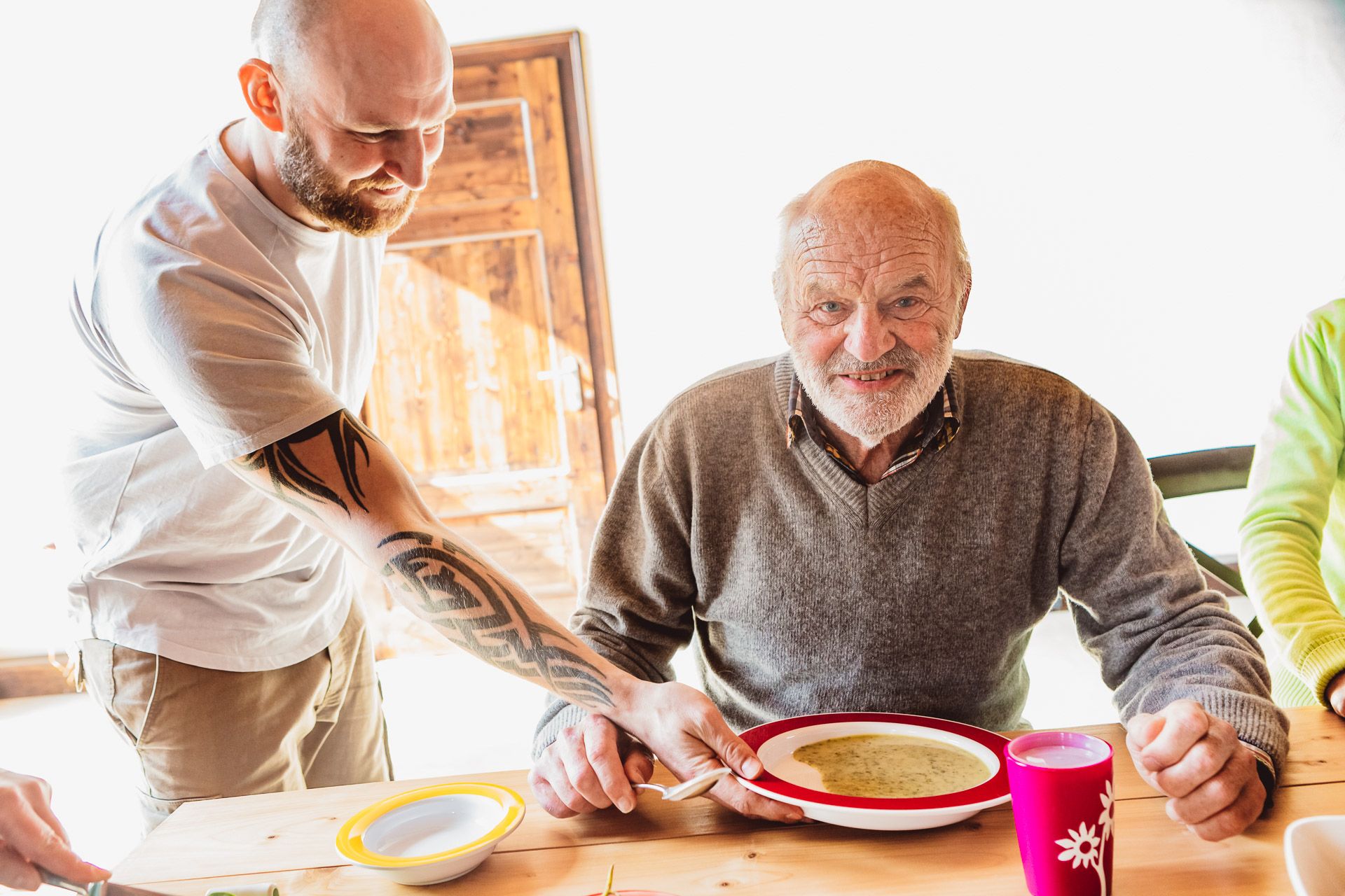 Dementia Tableware ORNAMIN